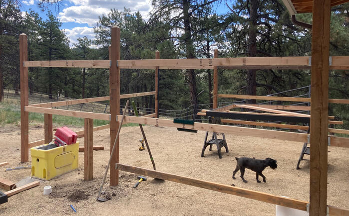 Building alpaca pen